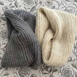 2x chunky knit infinity scarf